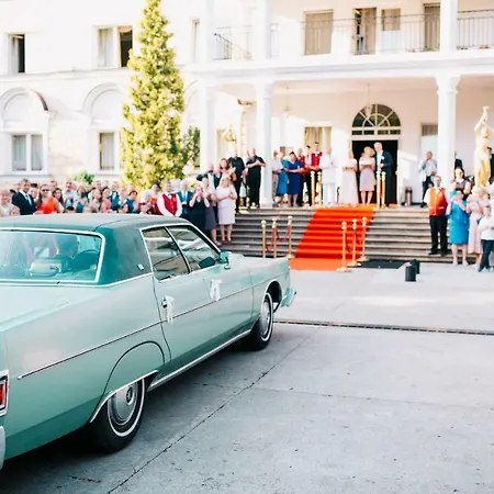 Ksiaze Poniatowski Lesznowola (Masovia)